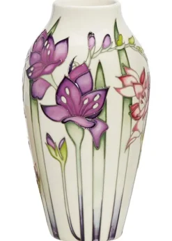 Hot Moorcroft Maya Vase 200/8 Moorcroft